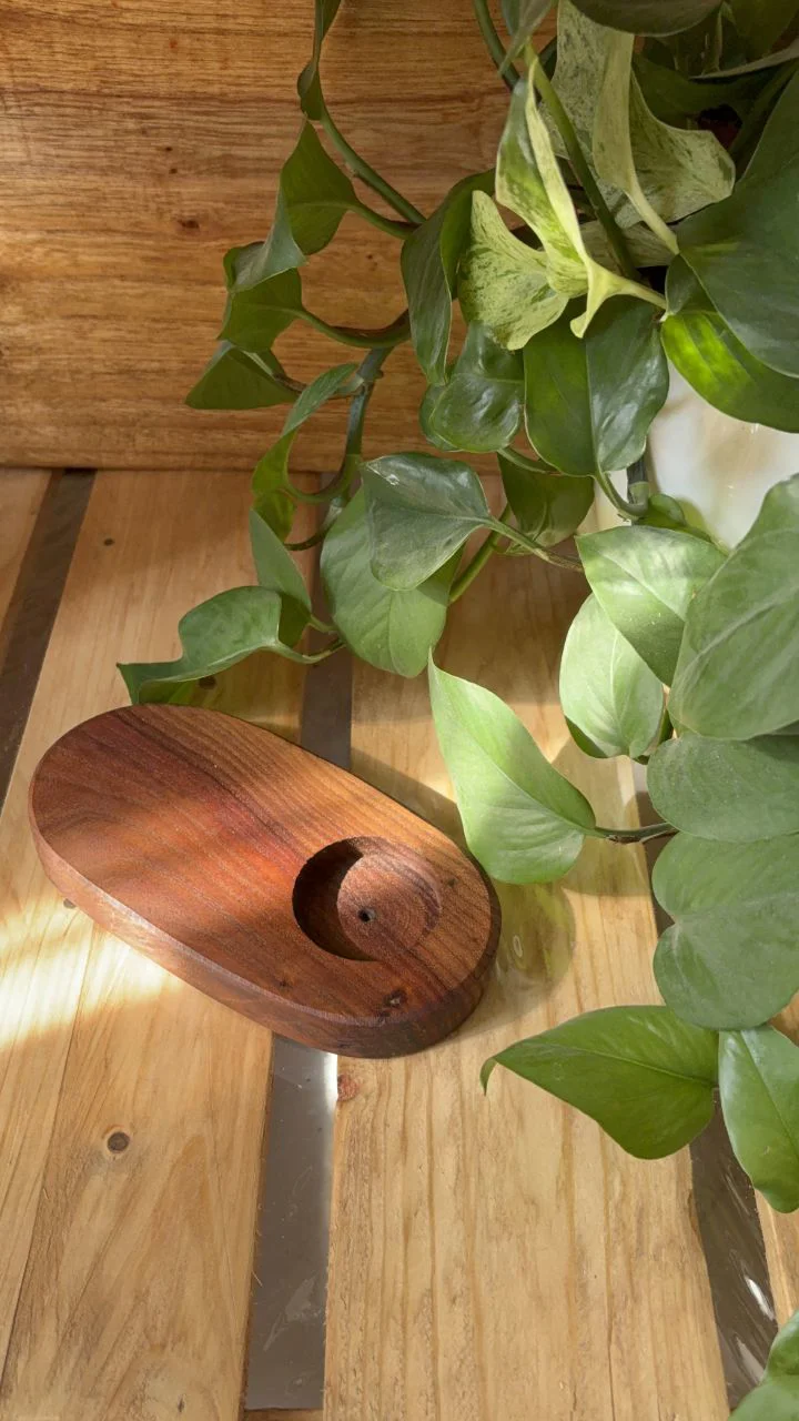 جا شمعی و عودی چوب گردو